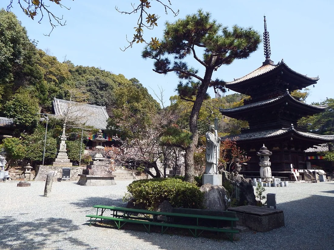 石手寺の風景
