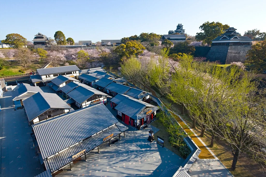 桜の馬場 城彩苑の風景