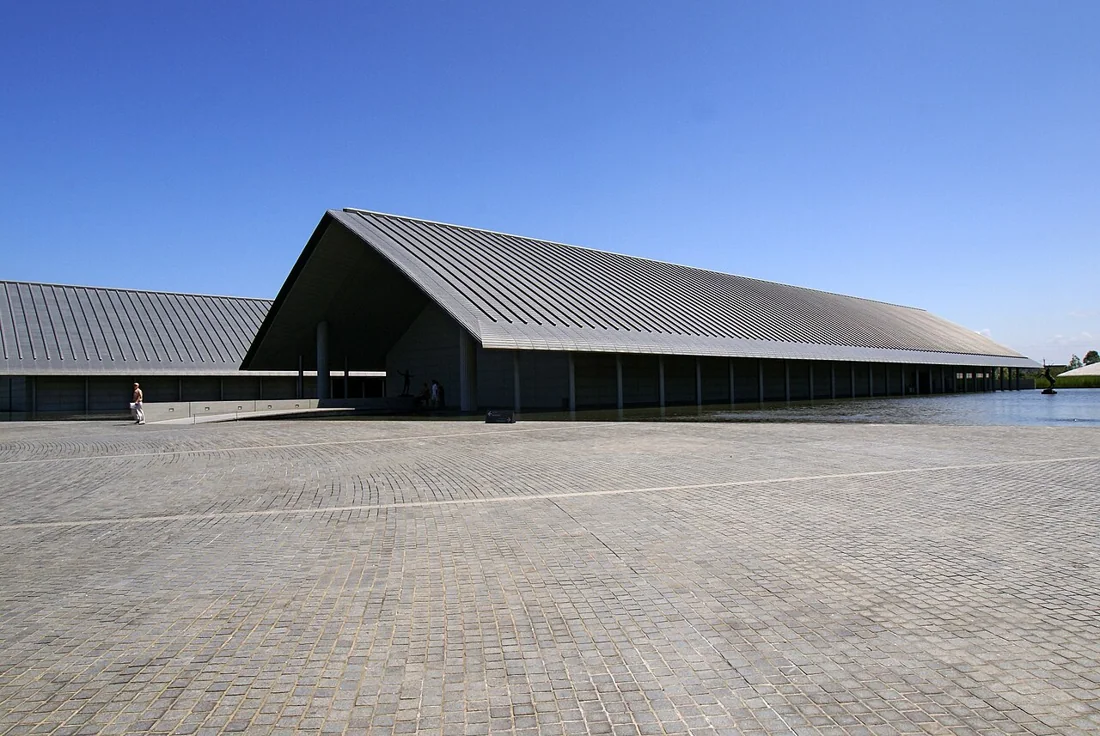 佐川美術館の風景